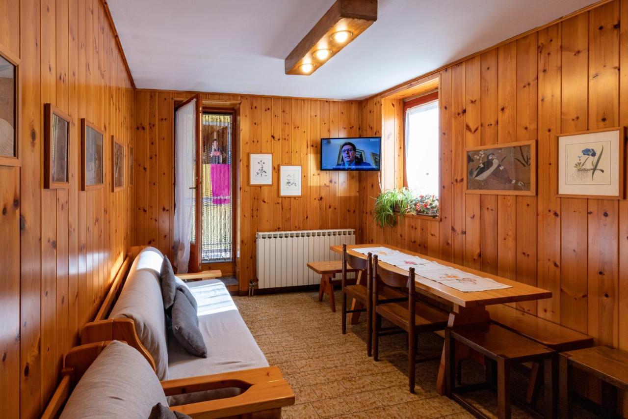 Cariel Apartment Antronapiana Luaran gambar